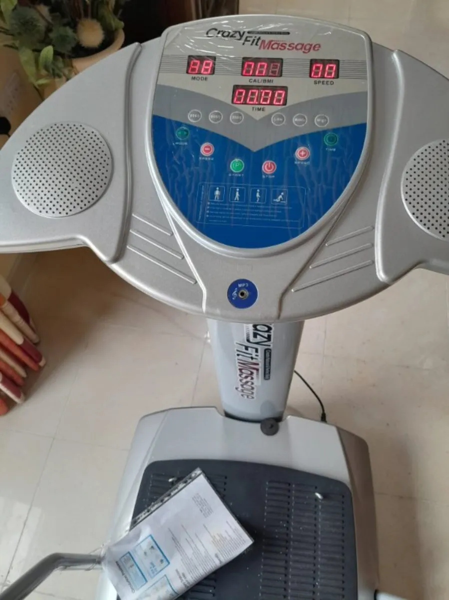 Vibro plate fitness machine - Image 2