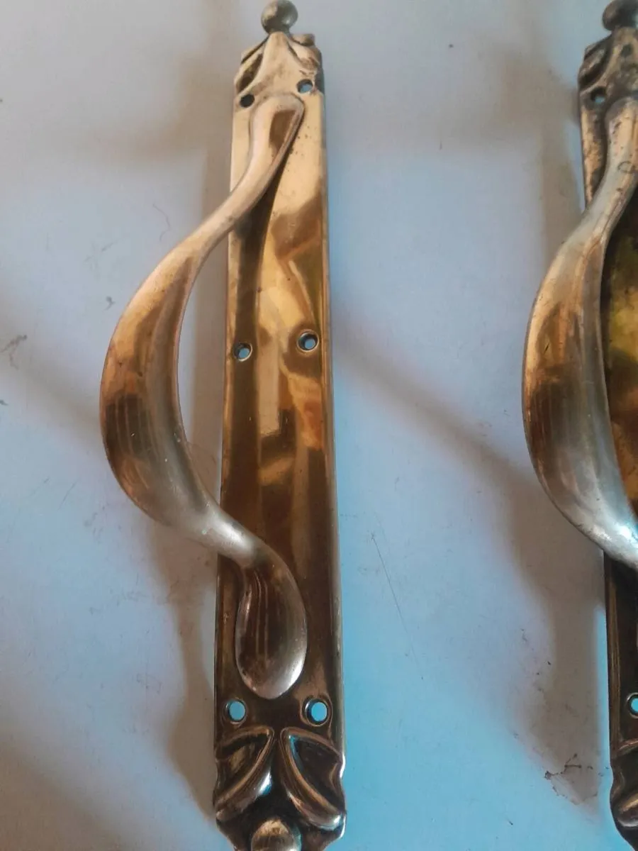 Antique set of artnoueao door handles - Image 3