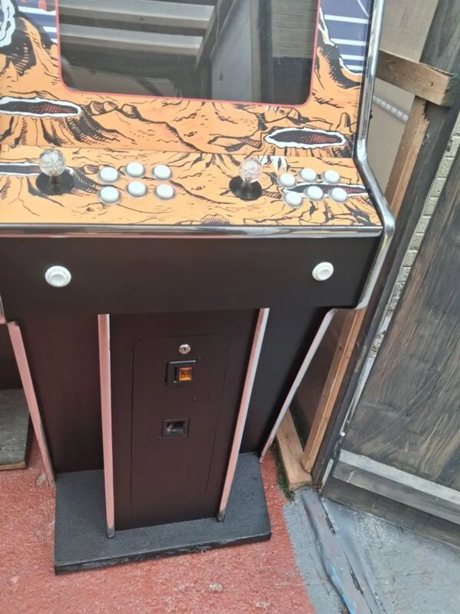 Arcade Machine - Image 3