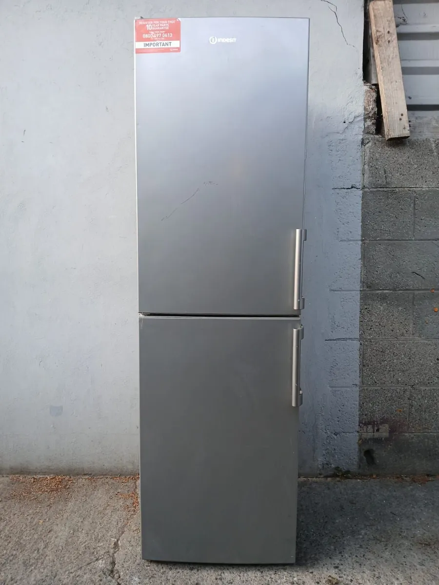 INDEZIT FRIDGE AND FREEZER - Image 2
