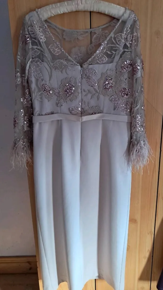Mother of the bride outfit - Image 4
