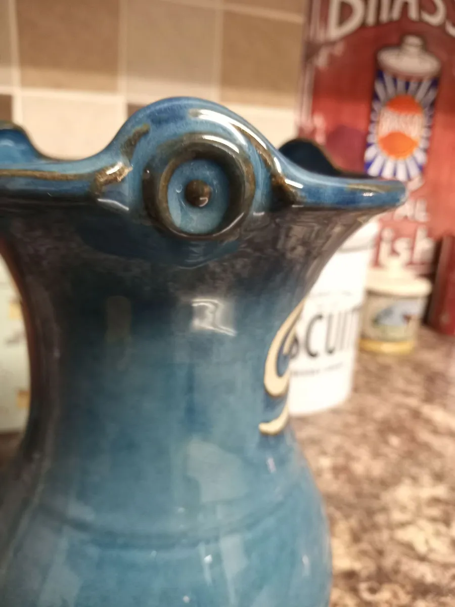 Vase - Image 2