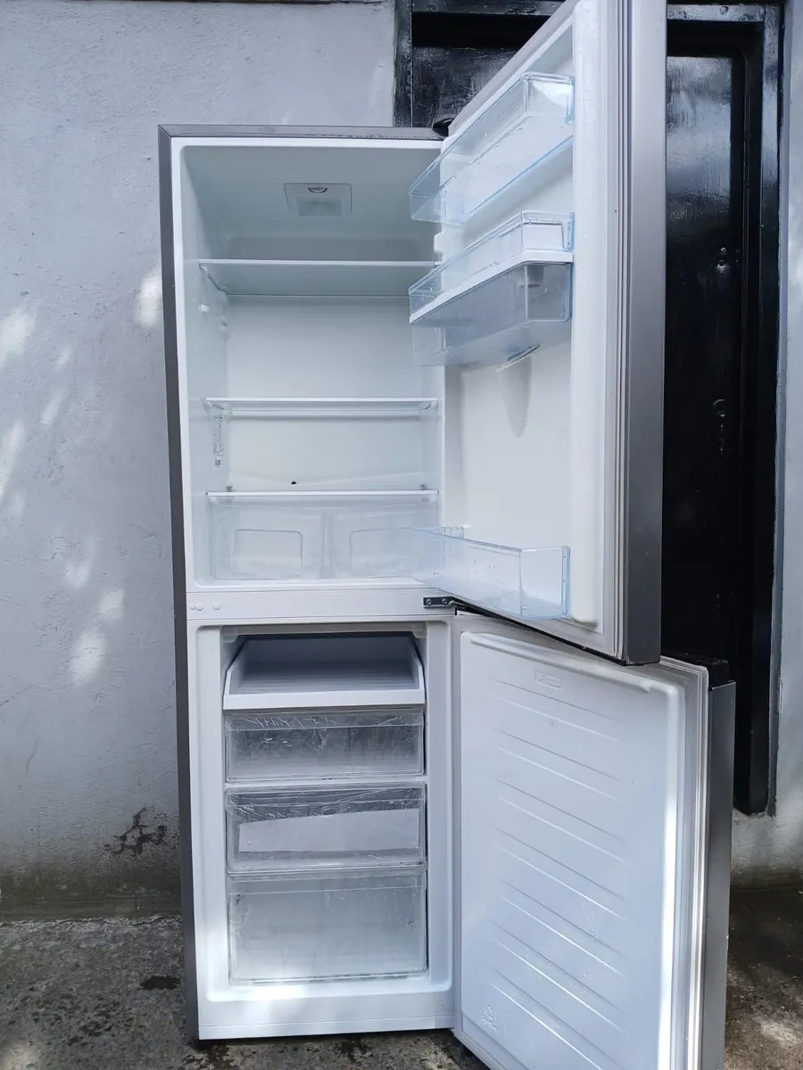 FRIGEDAIRE FRIDGE AND FREEZER - Image 2