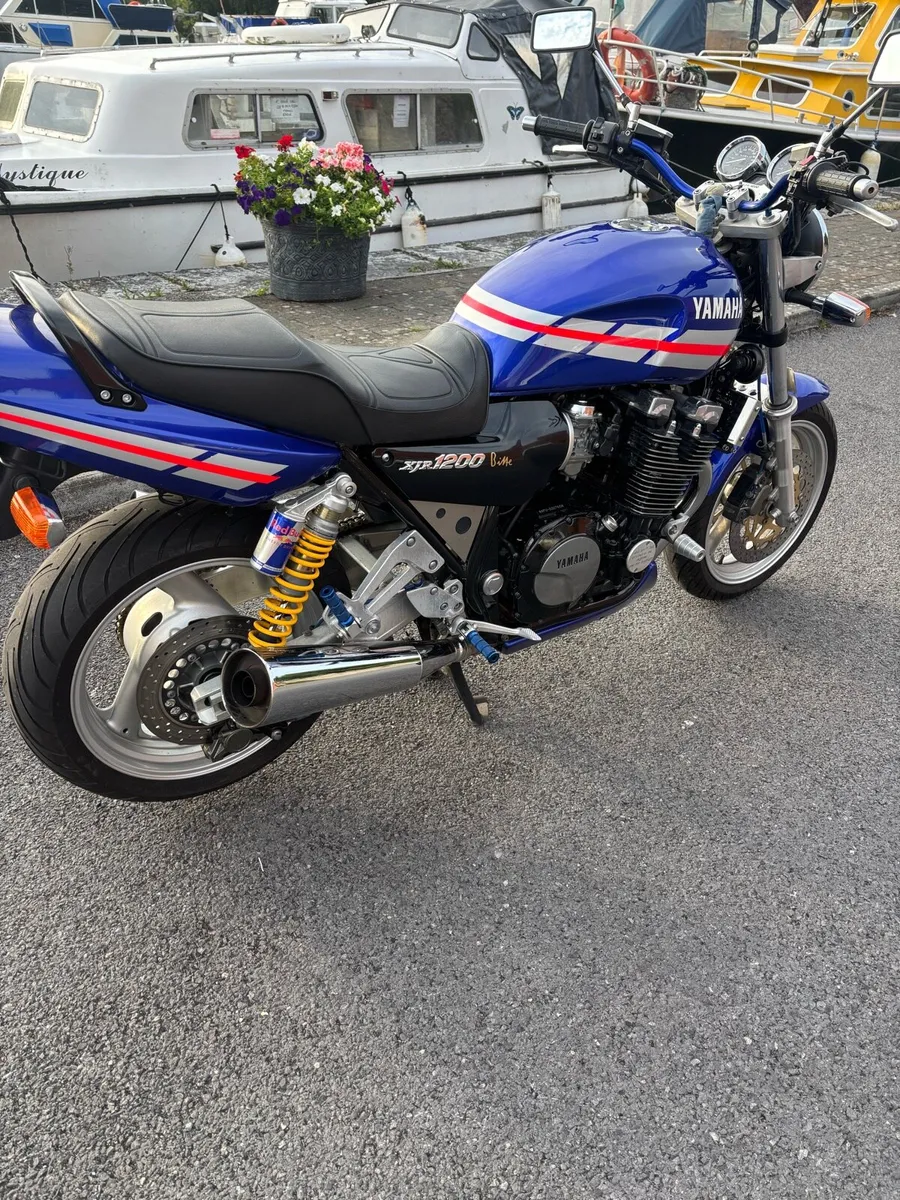 Yamaha xjr 1200 - Image 4