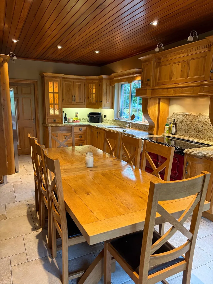 Solid Oak Extending Dining Table (4-8 People) - Image 2