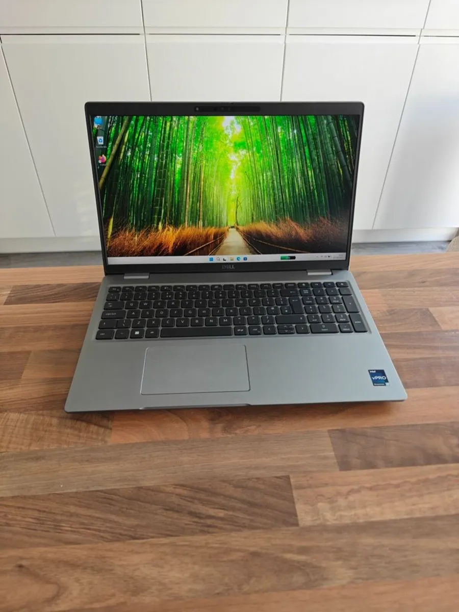 Dell Precision 3570 Laptop | i7 vPro (12th gen) | - Image 1