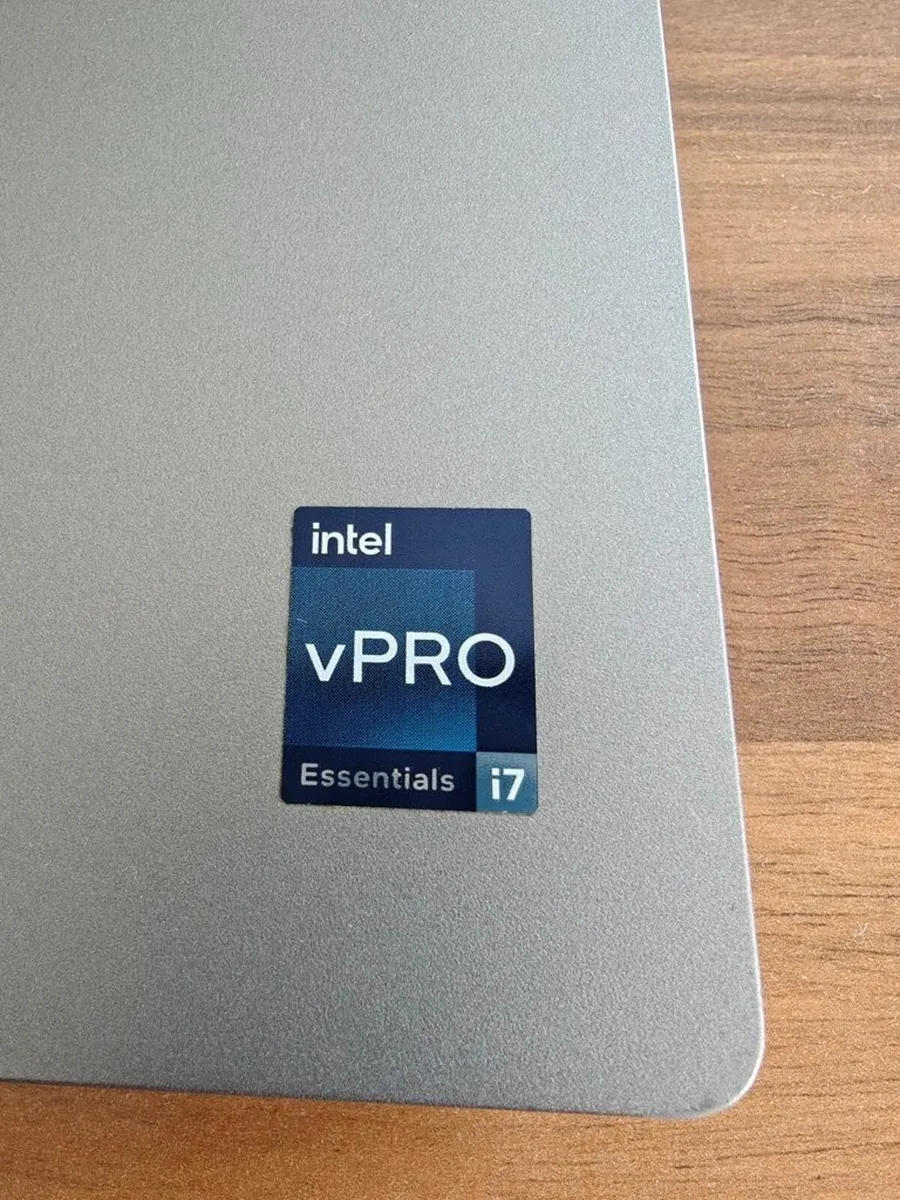 Dell Precision 3570 Laptop | i7 vPro (12th gen) | - Image 3
