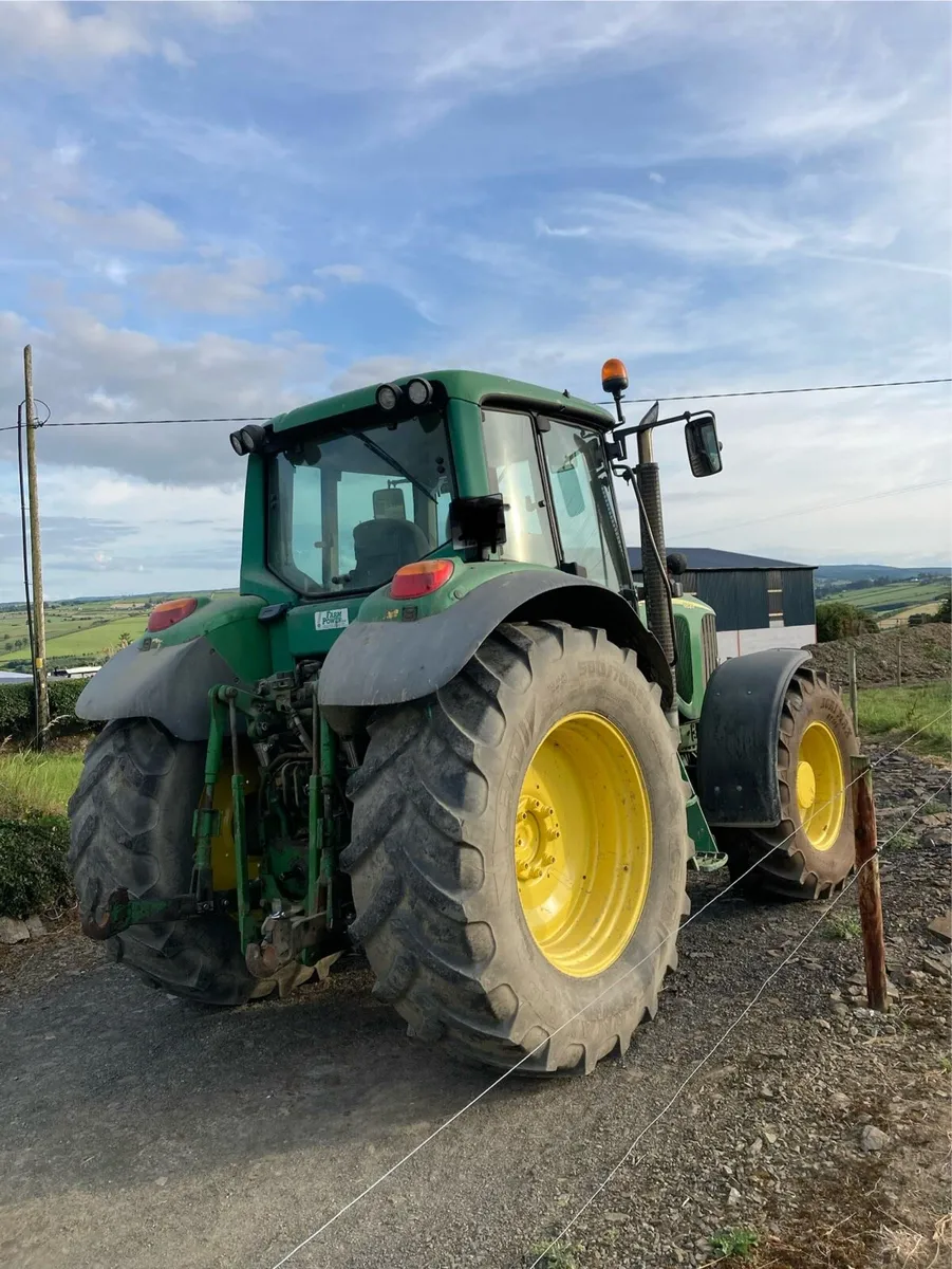6820 John Deere No Vat - Image 4