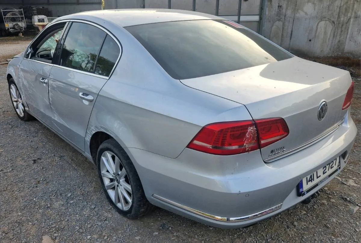 2014 Volkswagen Passat 1.6 Tdi Breaking. - Image 2