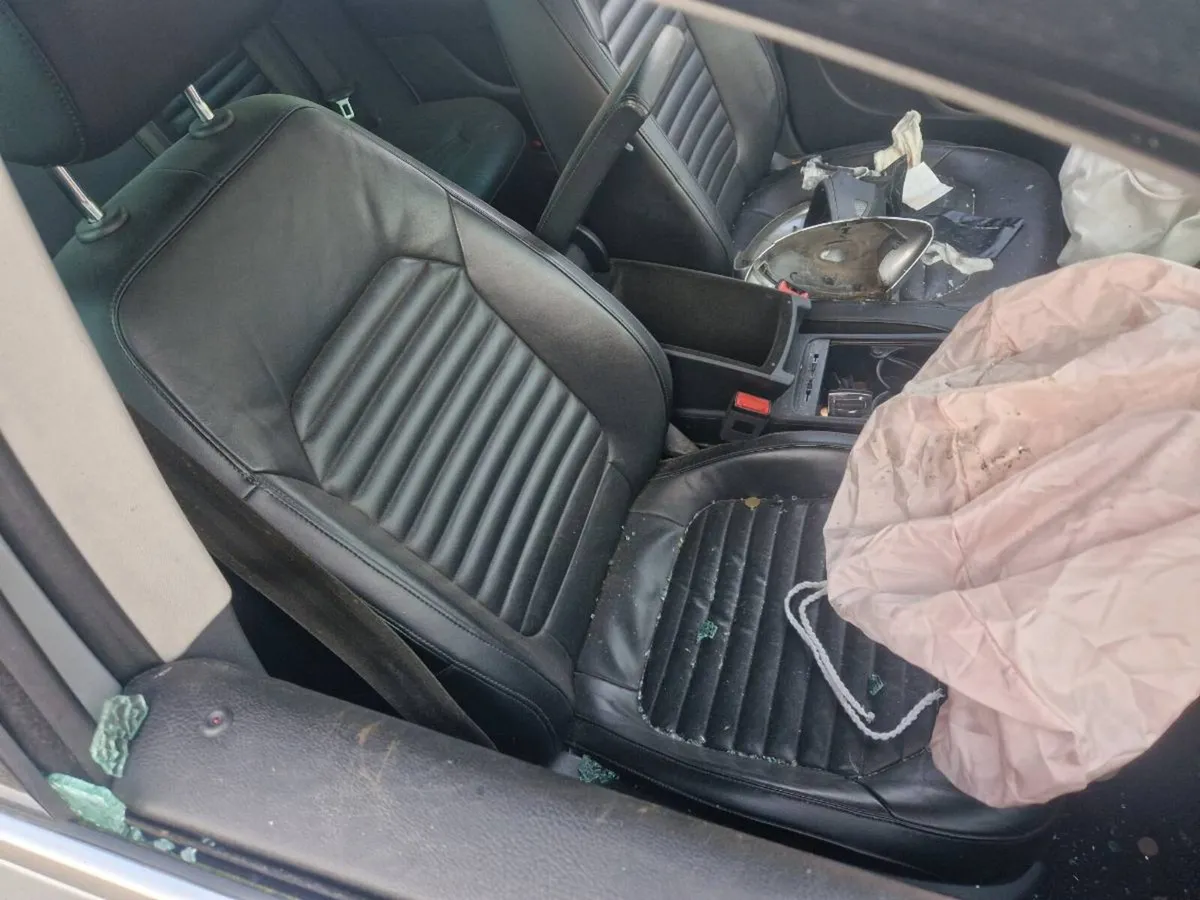 2014 Volkswagen Passat 1.6 Tdi Breaking. - Image 3