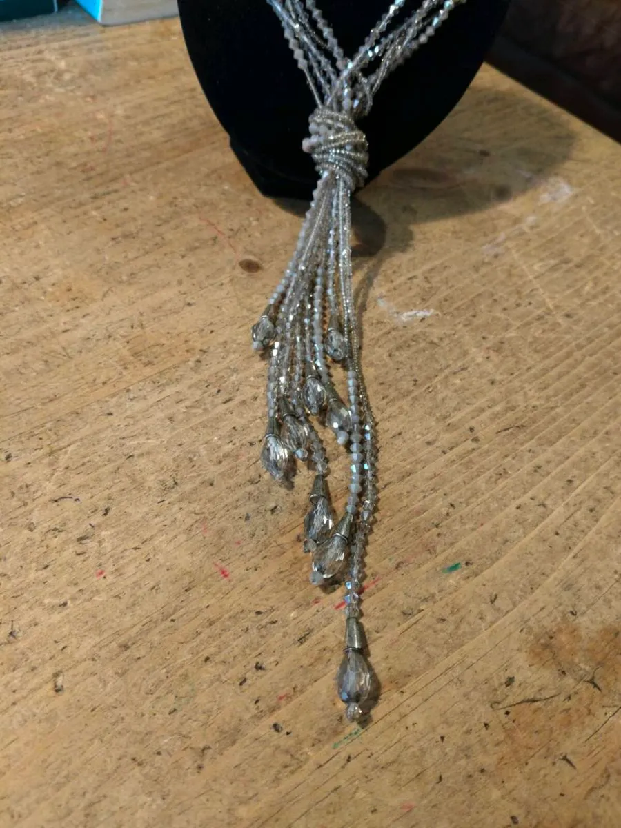 Kenneth Cole Reaction Multi Chain Tassel Necklace - Image 4