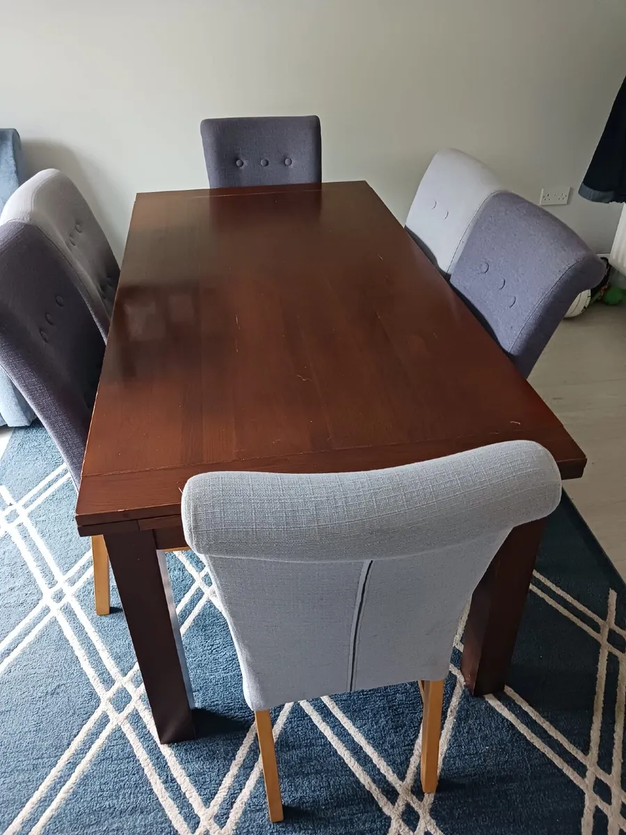 Dining Room Table & 6 Chairs - Image 1