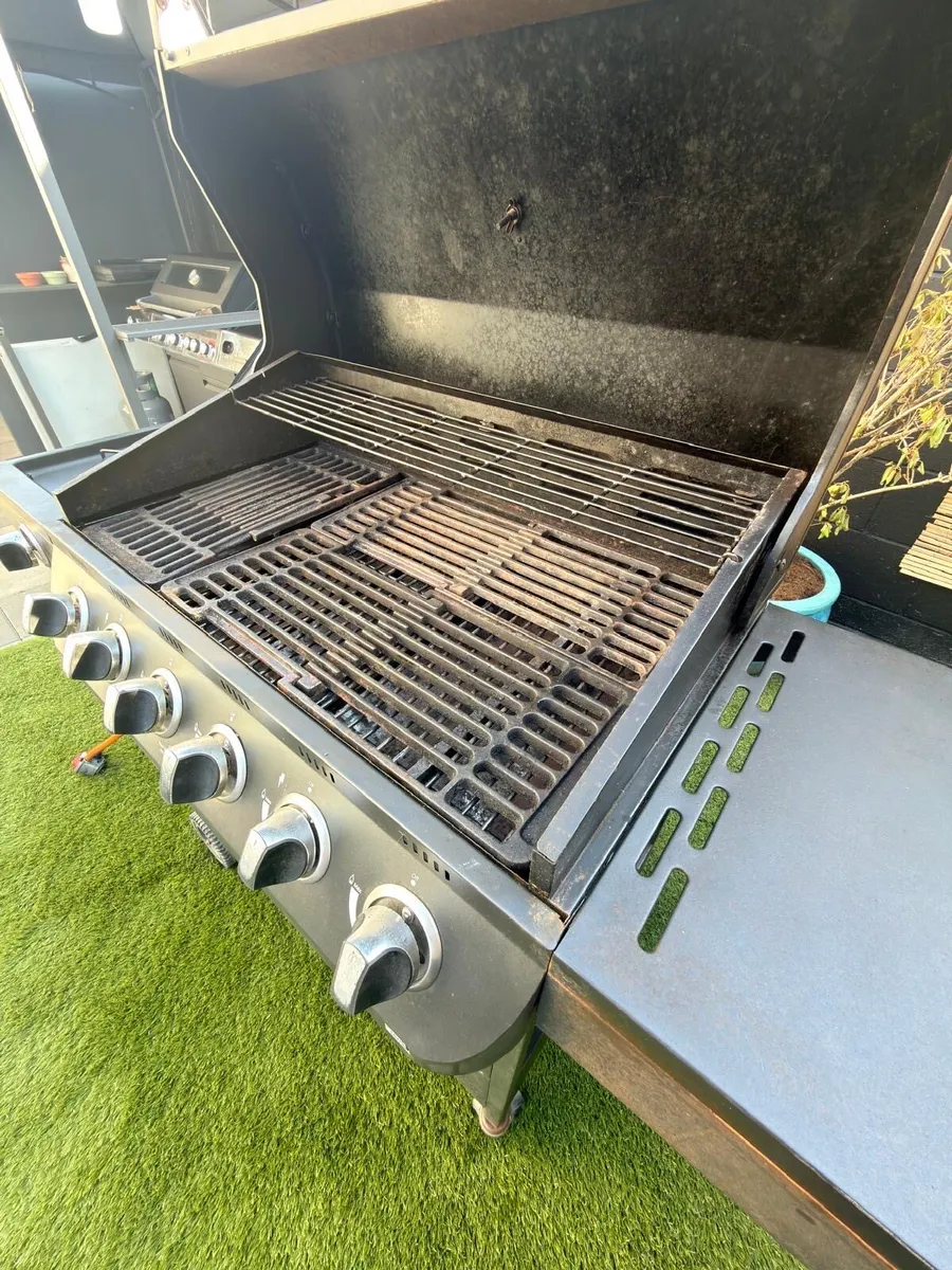 Barbecue - Image 3