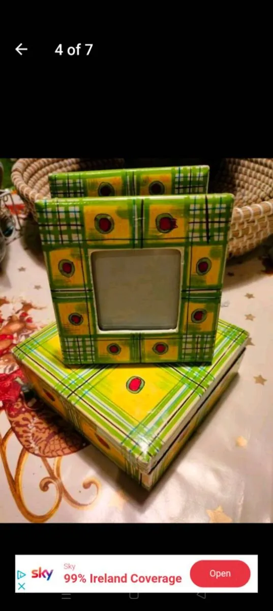 Vintage wooden frames set of 2. in paper Mache box - Image 4