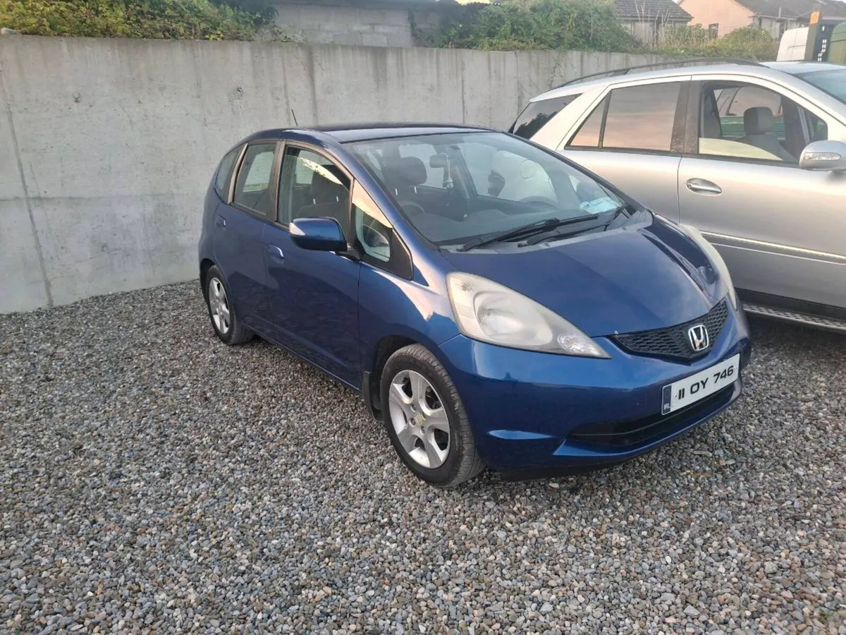 2011 honda jass 1.4 ve tec si shift €1250 - Image 1