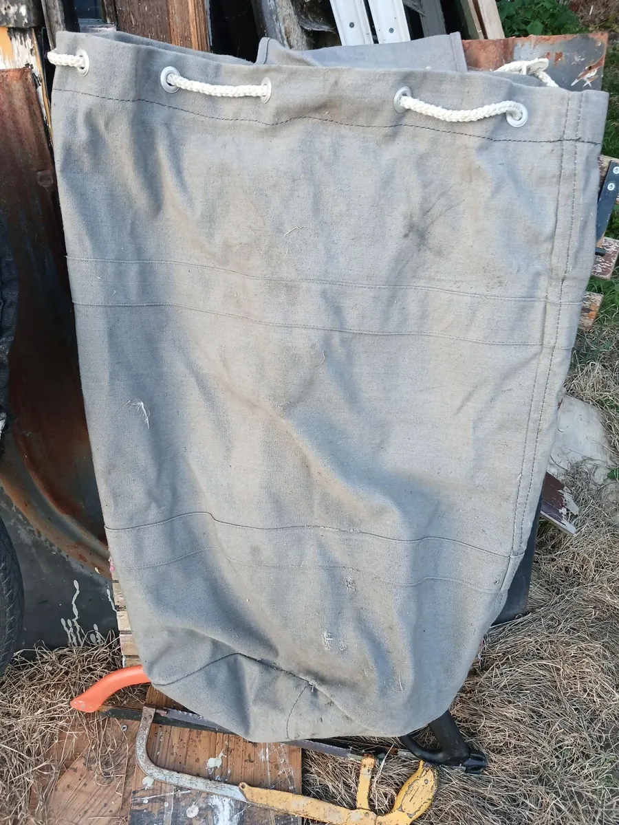 Old Navy Sailors Bag. - Image 2