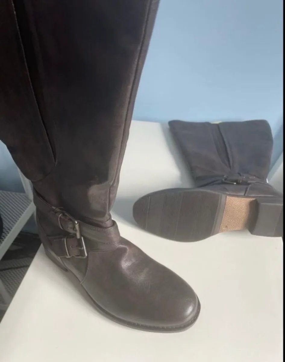 Extra wide knee high boots - Image 2