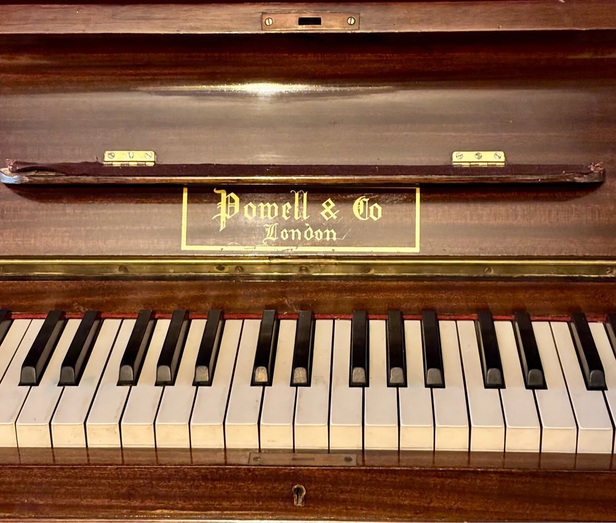 Piano (Free to take) - Image 2