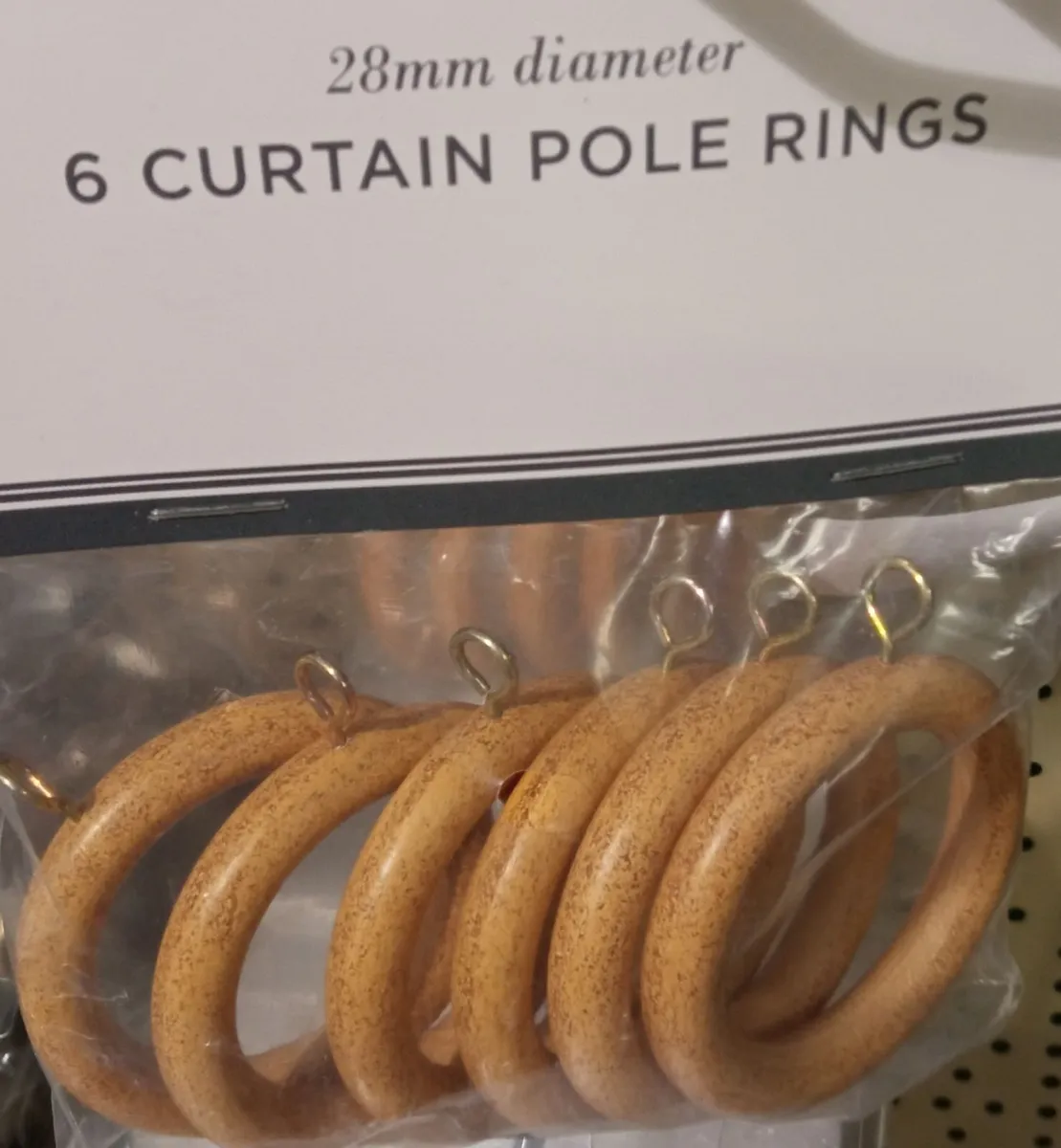 Curtain Rings & Hooks - Image 1