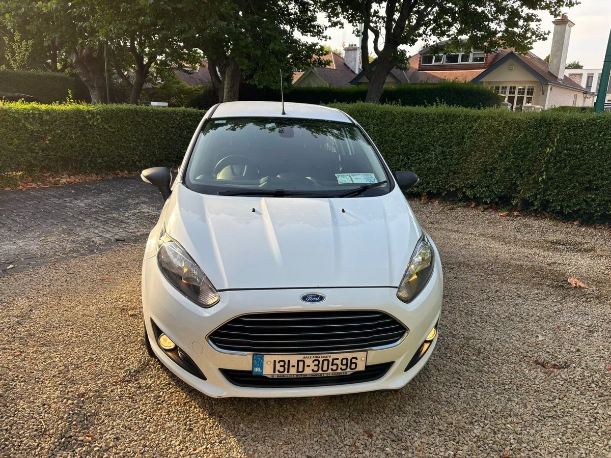 Ford Fiesta 1.6 TDCI Econetic Tech 3 Door - Image 2