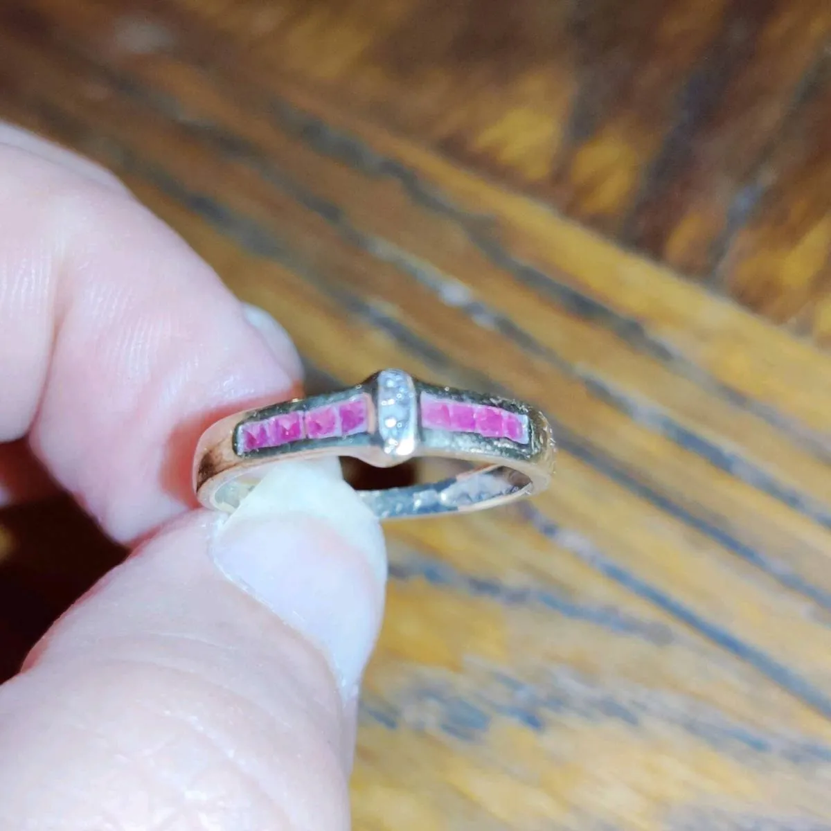 DIAMOND & RUBIES, 9CT WHITE Gold New Dress Ring ! - Image 2