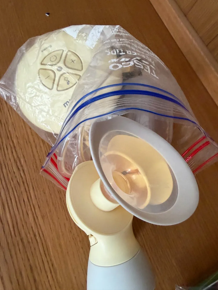 Breast pump