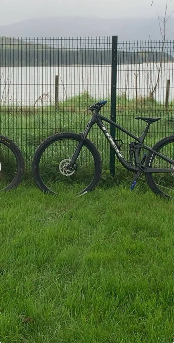 Trek Fuel Ex 5 - Image 3