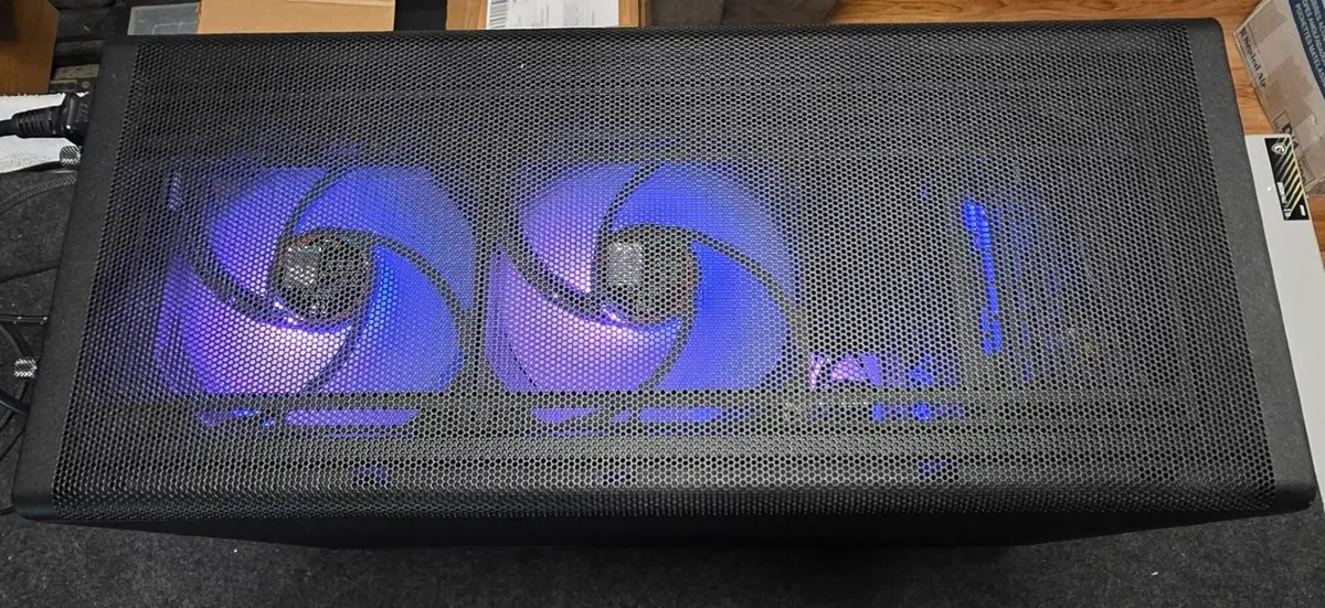 Lian Li i5-14Gen RTX 5060Ti Mini Gaming PC - Image 4