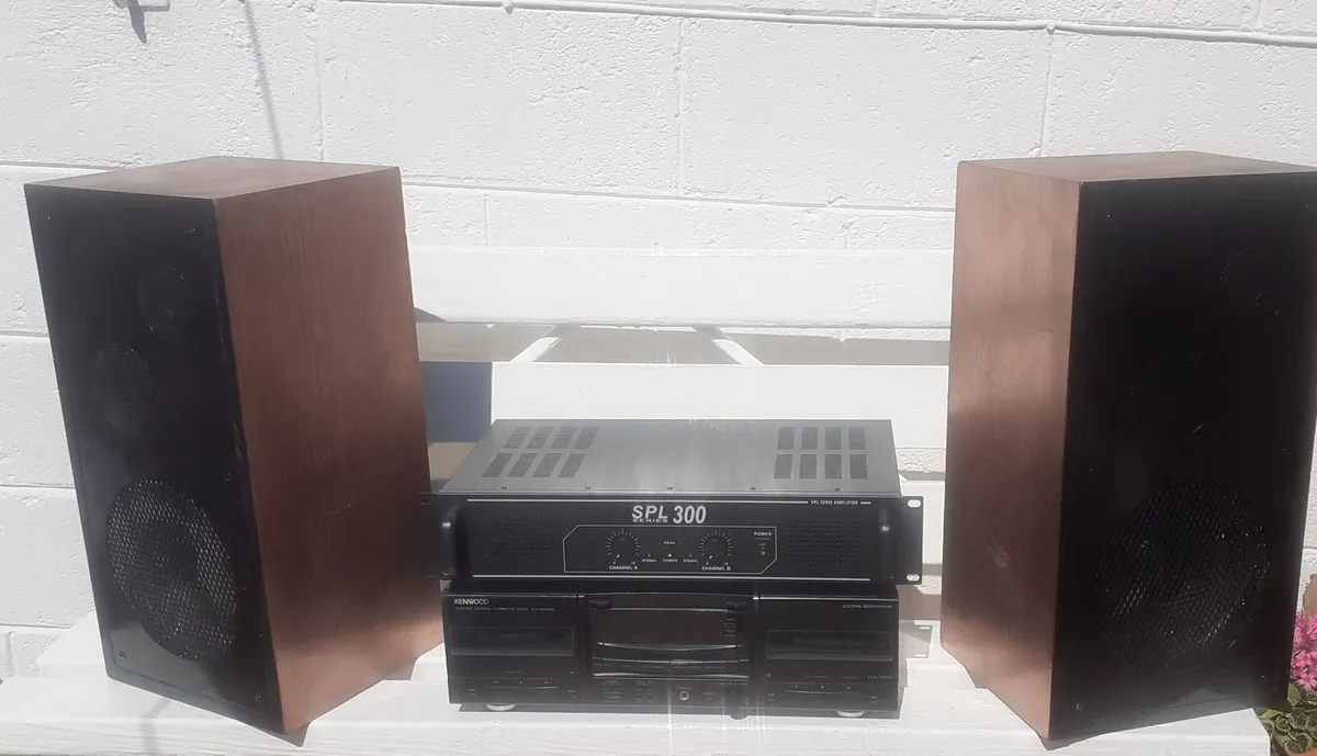 Kenwood Amp & Speakers - Image 1