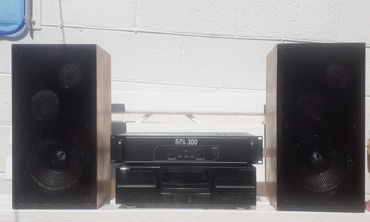 Kenwood Amp & Speakers - Image 2