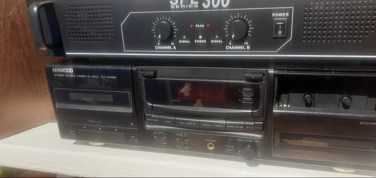 Kenwood Amp & Speakers - Image 3