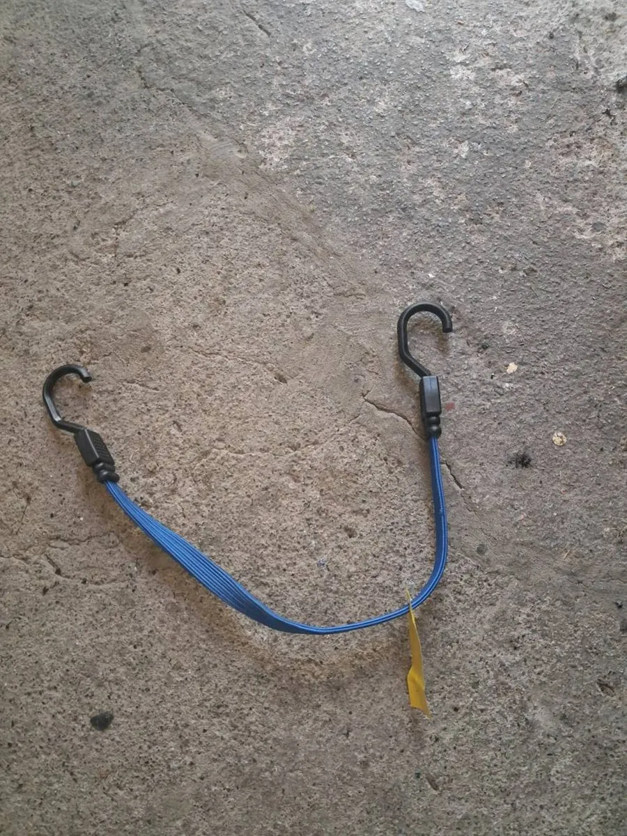 10. Bungee hook cords - Image 2