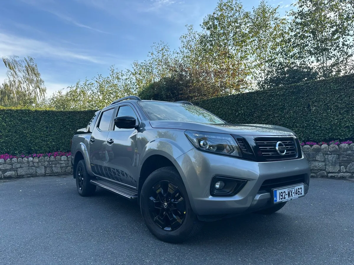 192 Nissan Navara N-Guard Auto - Image 2
