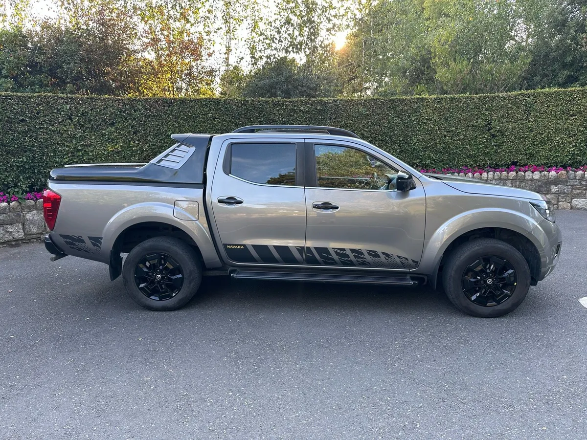 192 Nissan Navara N-Guard Auto - Image 3