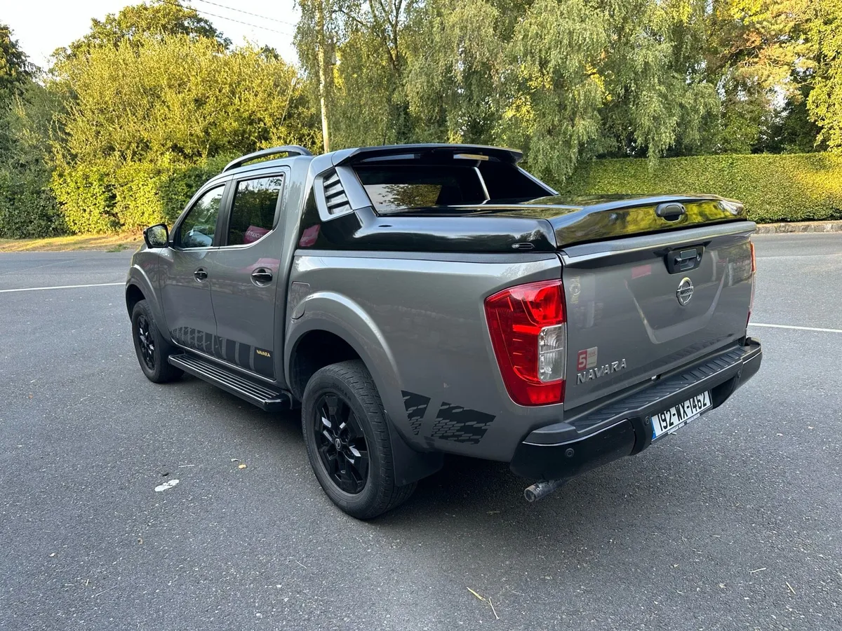 192 Nissan Navara N-Guard Auto - Image 4