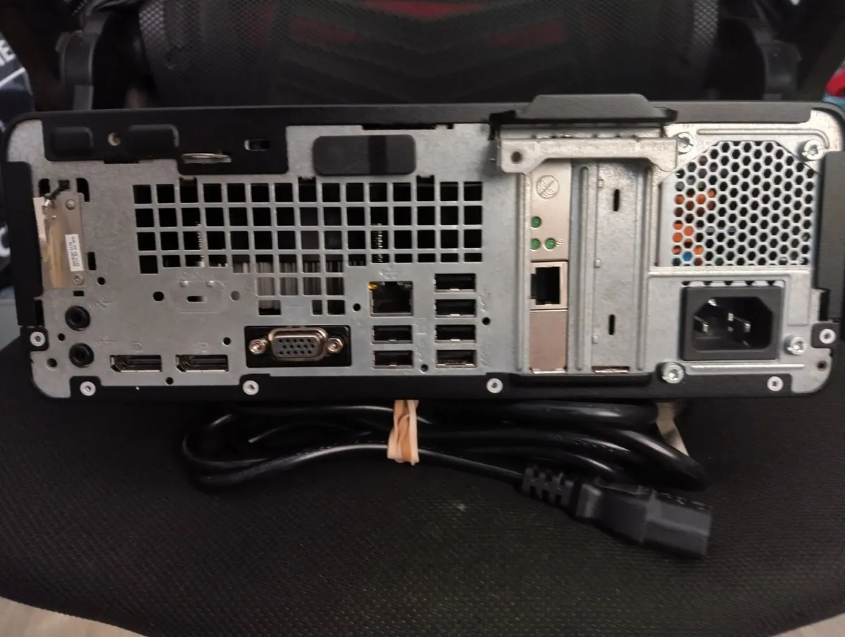 HP ProDesk 600 G3 SFF (i5 6th Gen) and power cable - Image 2