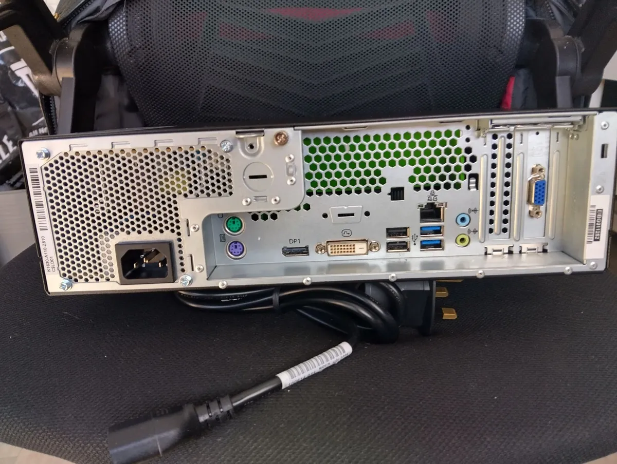Fujitsu Esprimo D538 SFF (i5 9th Gen) & power cord - Image 2