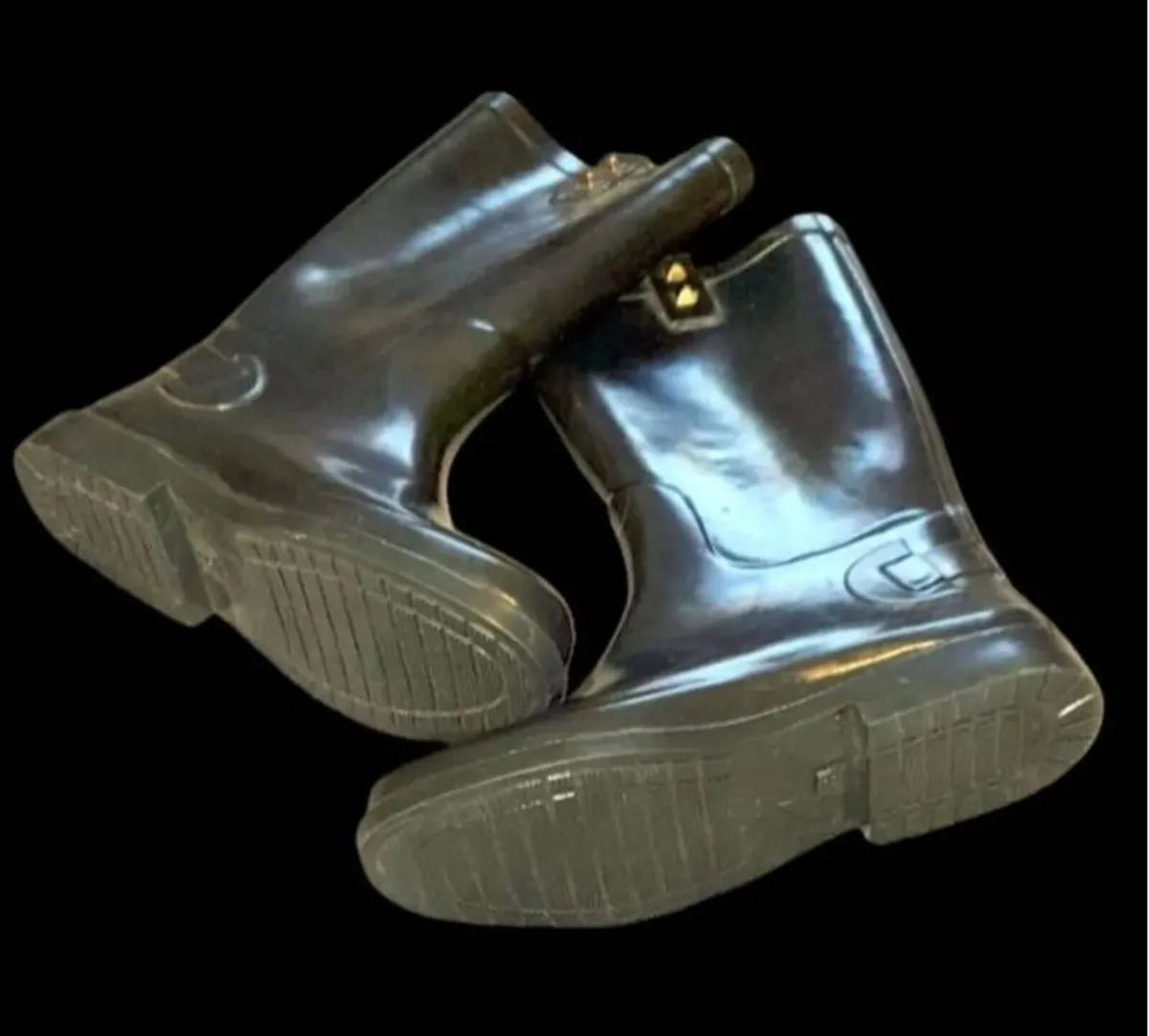 BNWT Harrods Studded Black Rubber Rain Boots - Image 4