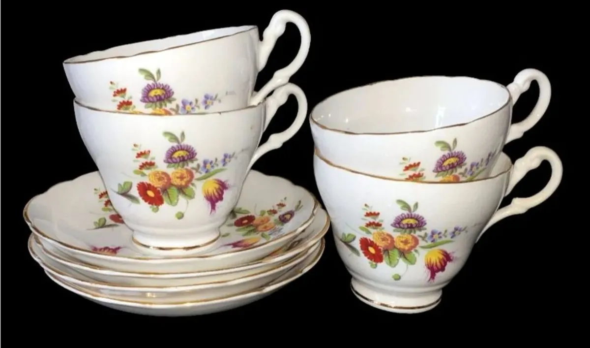 Vintage Winston Fine Bone China Teacups & Saucers - Image 3
