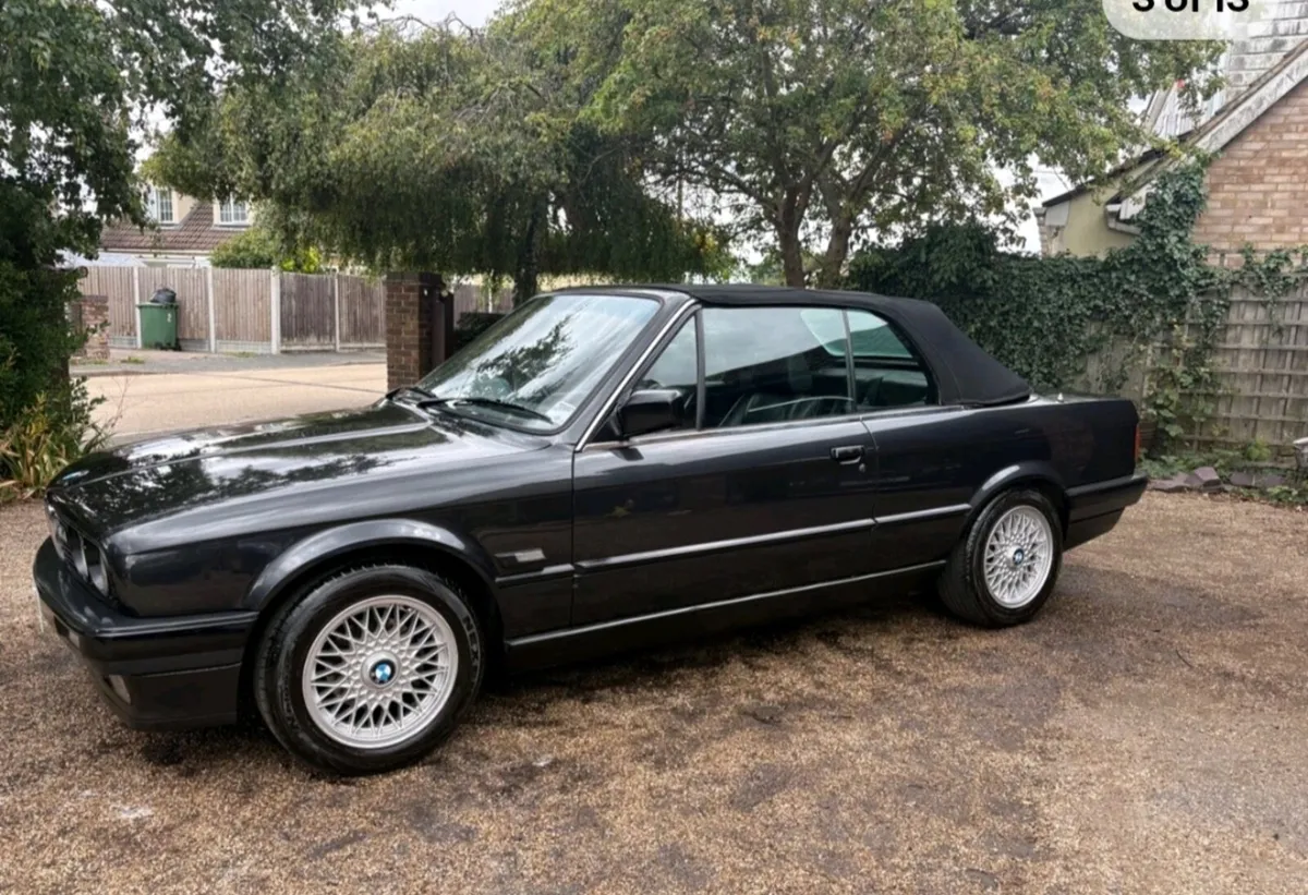 BMW e30 318i Lux - Image 1