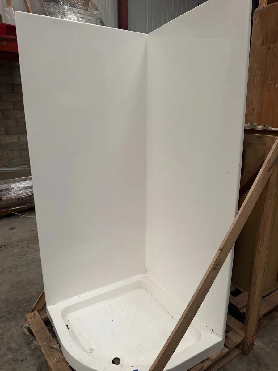 Shower pod - Image 1