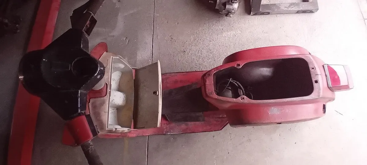 Vespa Scooter wanted - Image 3
