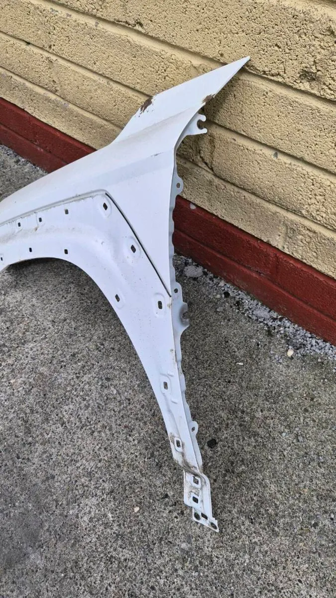 Hyundai Kona sx2 left wing/fender