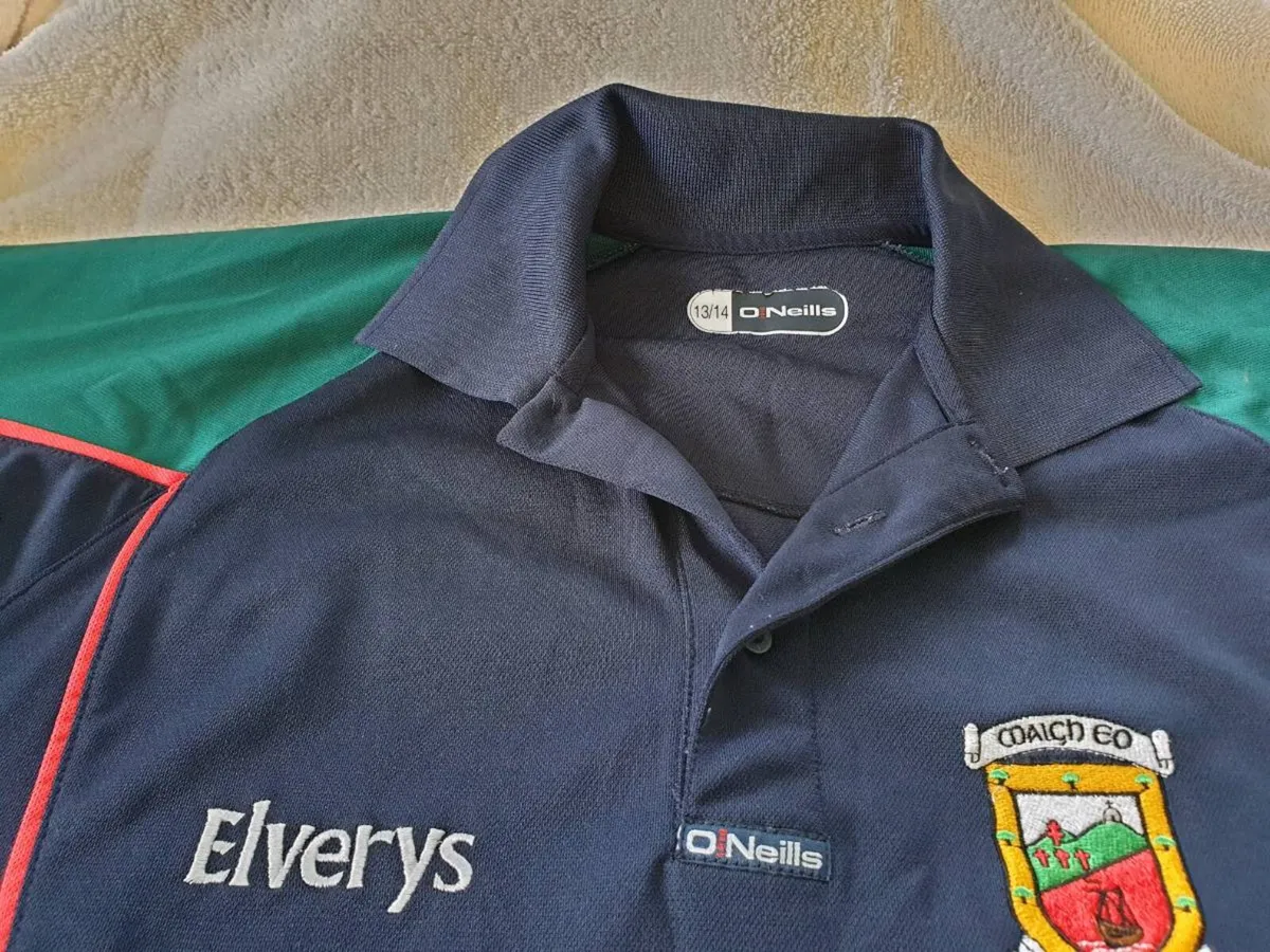 Mayo Gaelic Football Polo Shirt 2010 to 2011 - Image 3