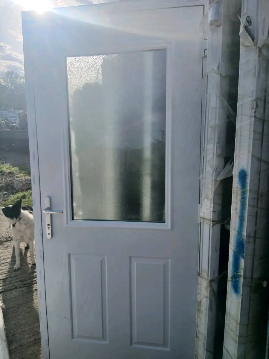 New compeside door
