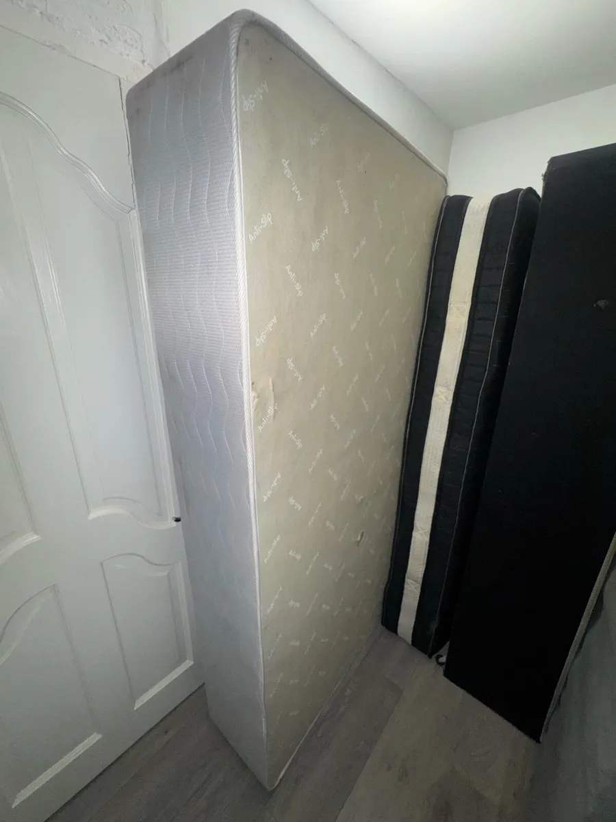 Mattress & Base / Bed / Single / Double / King / - Image 1