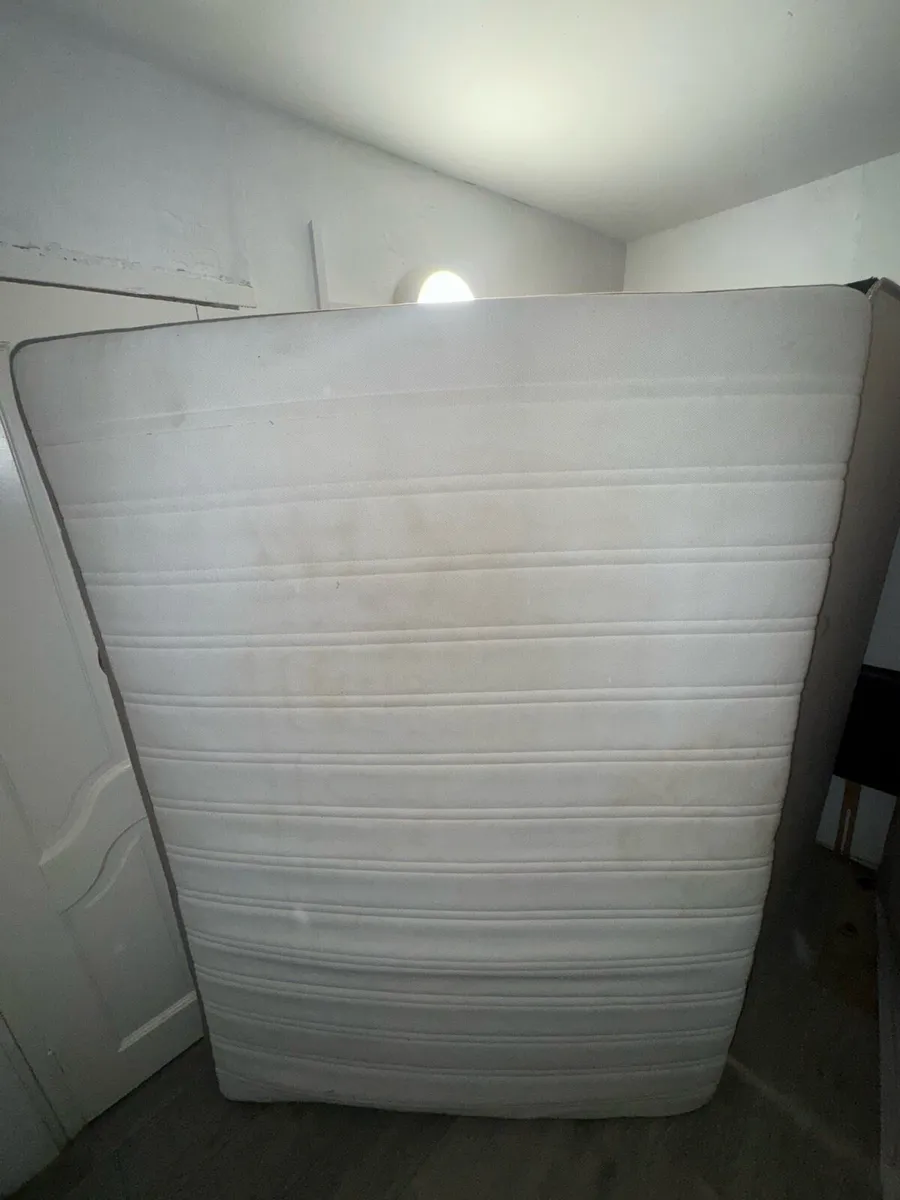 Mattress & Base / Bed / Single / Double / King / - Image 2