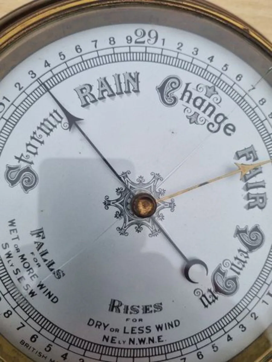 Large antique aneroid barometer - Image 4
