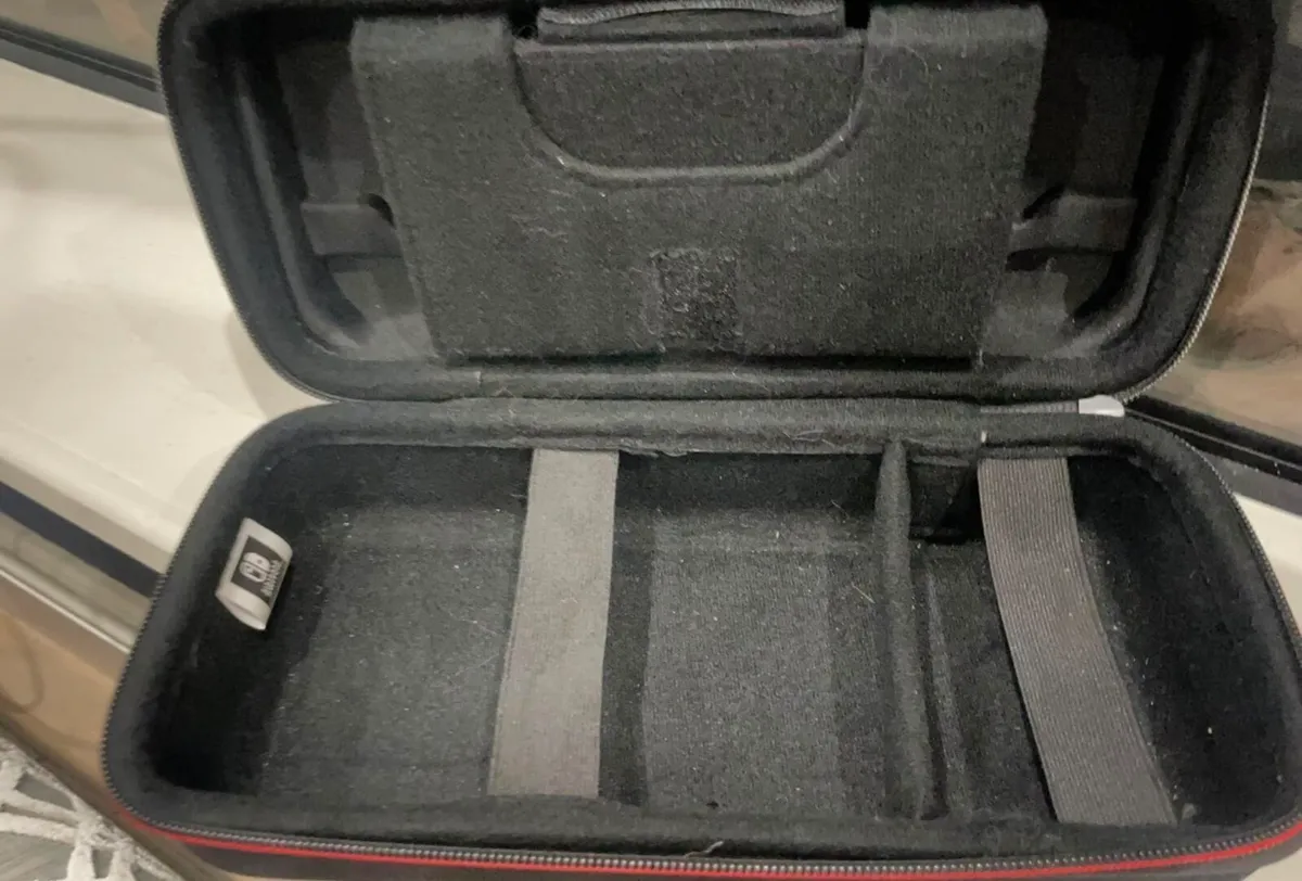 Nintendo Switch OLED - Image 4