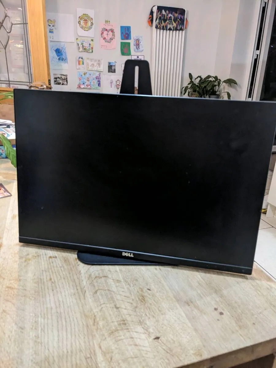 Dell Monitor 24" - Image 1